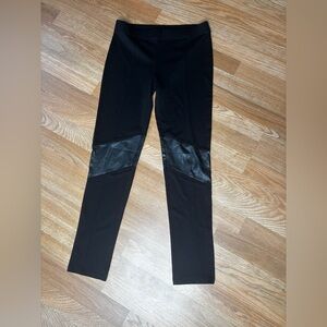 Victoria's Secret Black Active Leggings Size Medium Faux Leather Patches